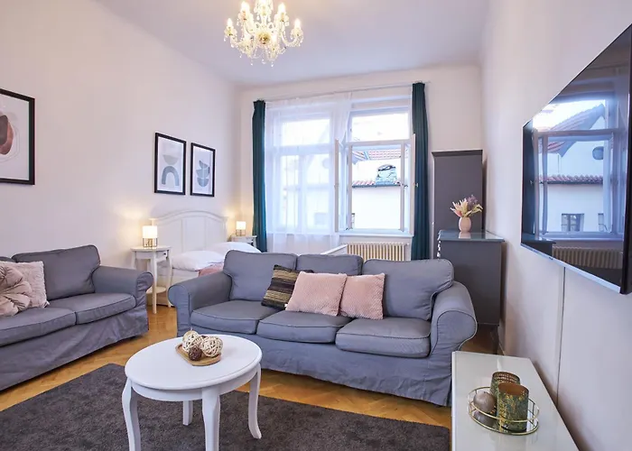 Charles Bridge Premium Residence Prag